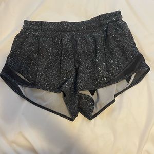 Lululemon hottie hot shorts